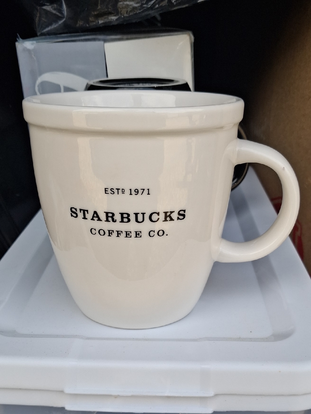 Starbucks BARISTA 2001 White Coffee Mug LARGE Tea & Coffee  Cup White Glazed